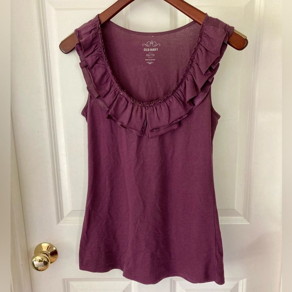Old Navy Purple tank top XS